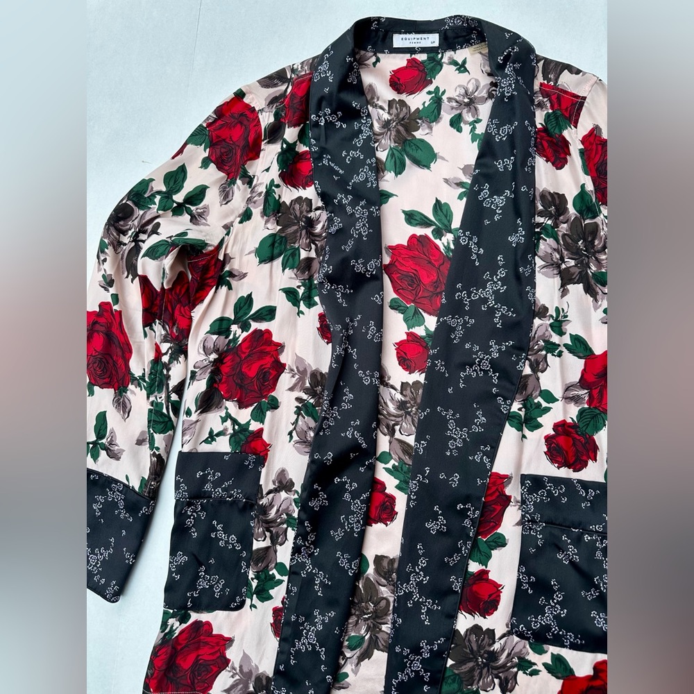 Small EQUIPMENT FEMME Pink Rose Floral THERON SILK ROBE Duster Kimono NO BELT - Picture 3 of 13